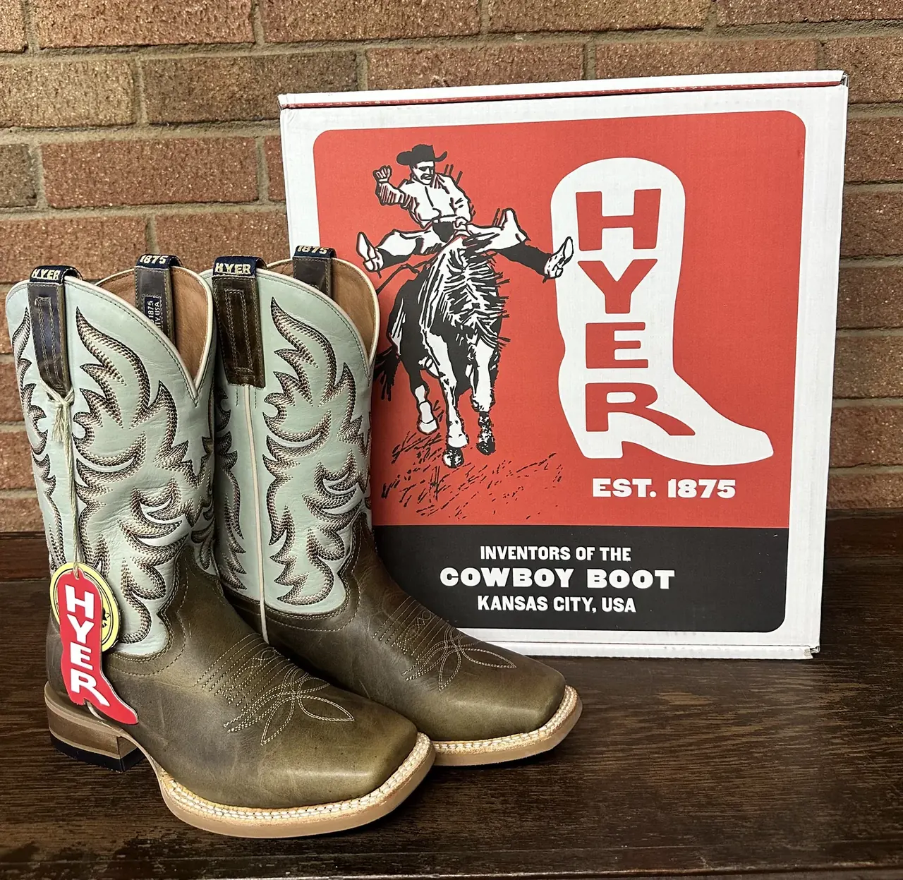 Hyer cowboy boot with Hyer box — inventors of the cowboy boot